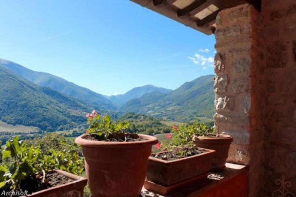 Casale Rosso Villa Castel San Felice Eksteriør bilde